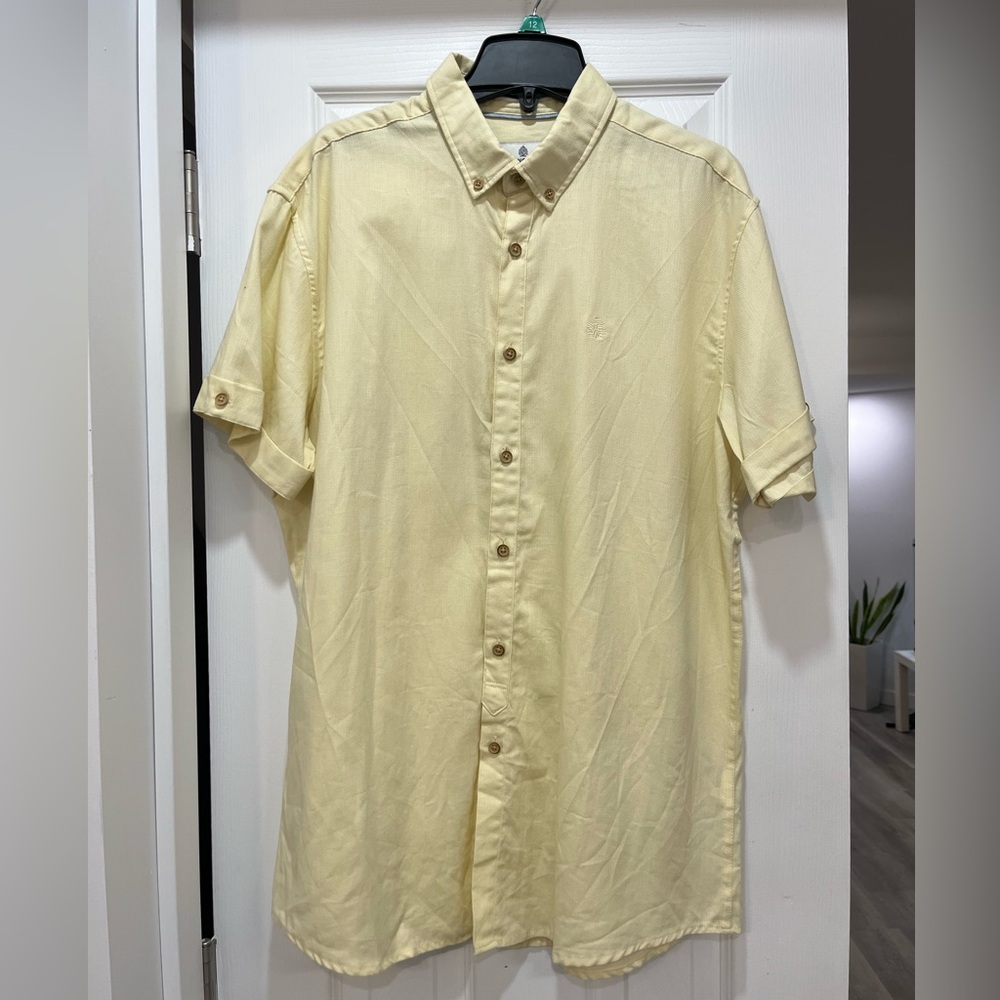Men's Light Yellow Cotton Short Sleeve Shirt Size Large Summer Wear